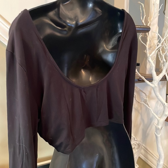 Free People Cropped Long Sleeved T-Shirt - Picture 7 of 8